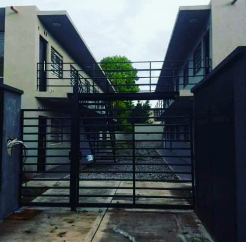 Imagen 4 de 6 de Venta Con Posible Financiación, Toman Vehículo Bien Ubicado.