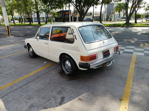 Imagen 8 de 14 de Volkswagen Brasilia 1981 Blanca