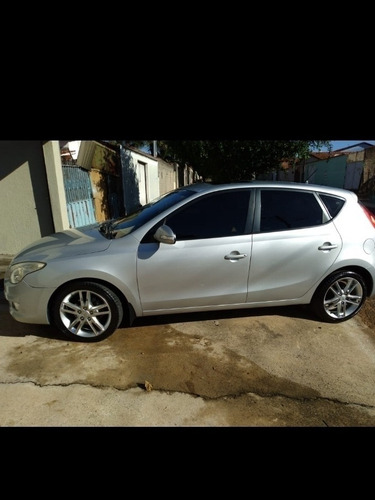 Imagem 1 de 7 de Hyundai I30 Completo