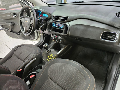 Chevrolet Onix 1.0 MPFI LT 8V FLEX 4P MANUAL