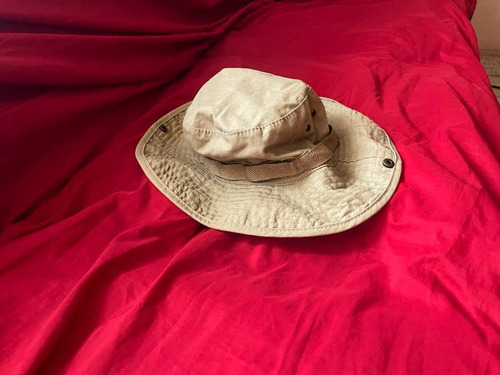 Sombrero Swiss Tech Mediano Chico Khaki Senderismo Montaña O (Usado)