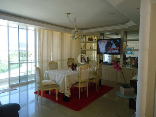 Imagem 13 de 30 de Casa Residencial Com 7 Dormitórios, 3 Suítes E 5 Vagas, Coqueiros, Florianópolis - . - Ca0210
