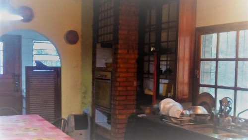 Casa En Venta - 4 Dormitorios 4 Baños - 3300mts2 - Pilar