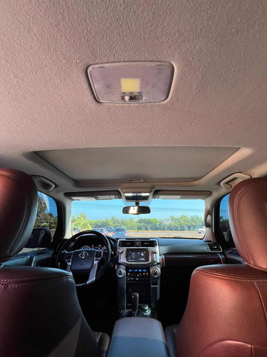Toyota 4runner Limited 4x4