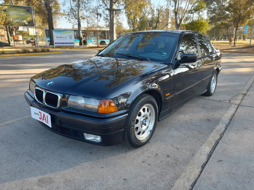 BMW Serie 3 328i AT SEDAN E36