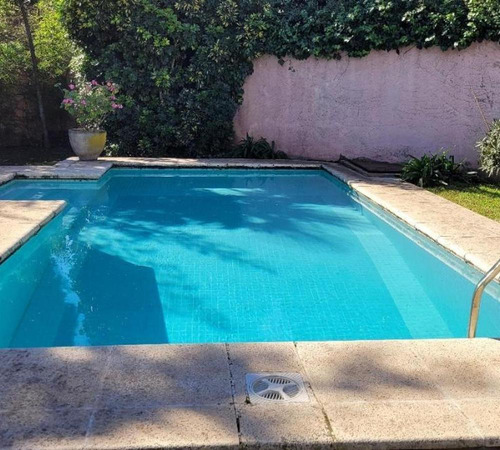 Casa 3 Ambientes Castelar Norte Con Pileta