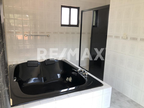 Casa En Venta En Jardines Del Ajusco