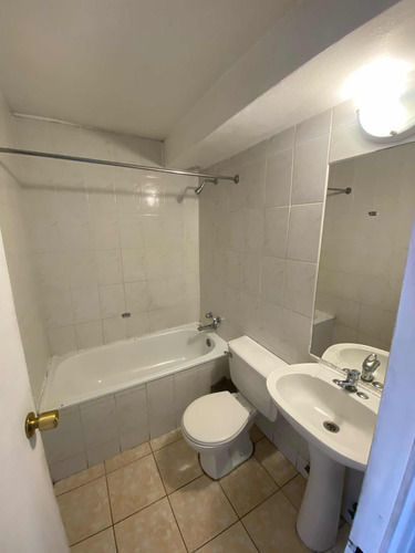 Depto Antiguo 3d/2b + E Plaza Ñuñoa Gastos Comunes Incluidos