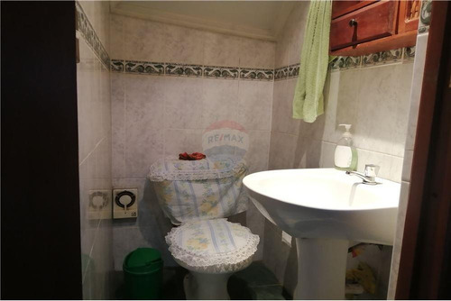 Imagen 8 de 16 de Casa De 2 Pisos 4 Dormitorios 3 Baños