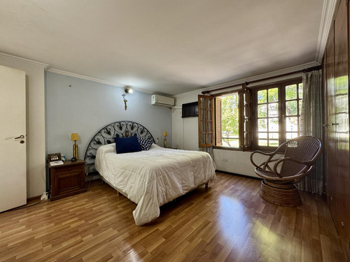 Casa En Venta 3 Dormitorios En Lourdes Rosario