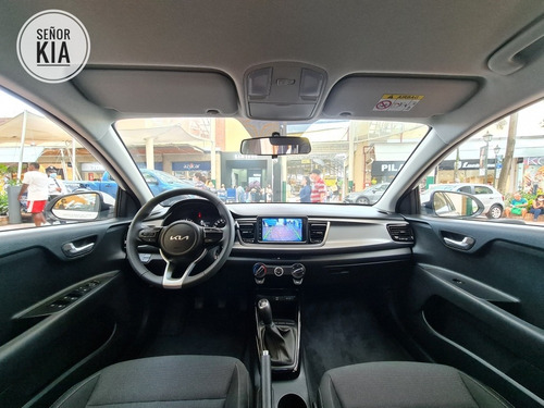 Imagen 15 de 25 de Kia Rio Hatchback Vibrant Mecanico 2023