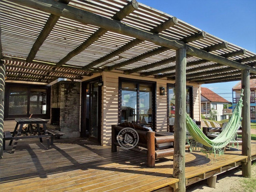Charabona 1 En Punta Del Diablo