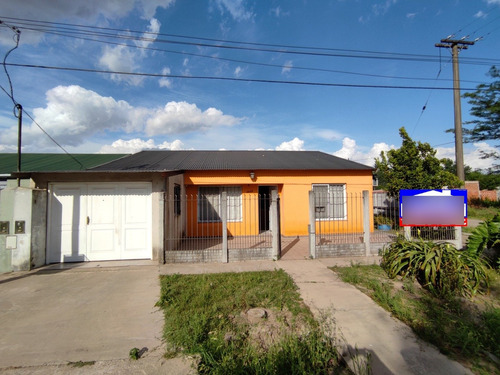 Hermosa Casa Lujan Barrio San Pedro