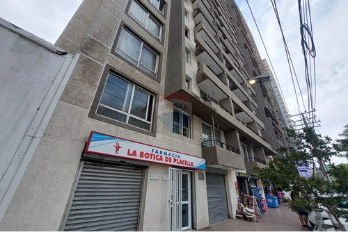 Local Comercial Farmacia En Estación Central