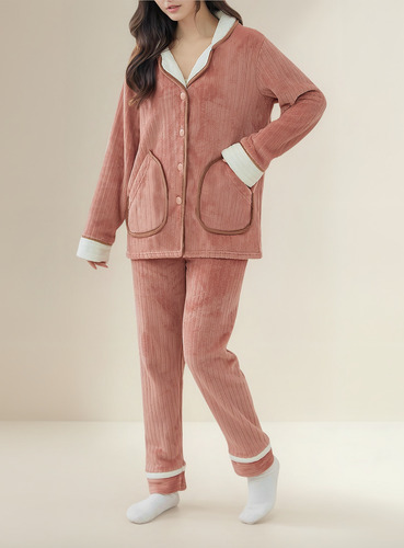 El Conjunto De Pijama Cálido De Forro Polar Coral Para Mujer