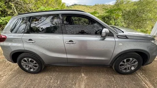 Suzuki Vitara Live 2022