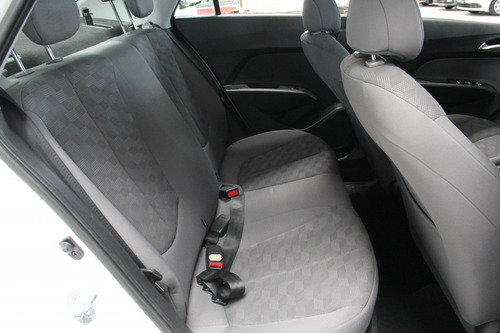 Imagem 9 de 14 de Hyundai Hb20s 1.6 Comfort Style 16v Flex 4p Automático