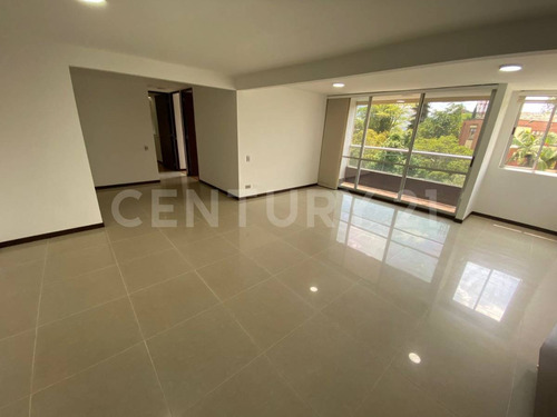 Arriendo Apartamento En Envigado Cumbres, Antioquia