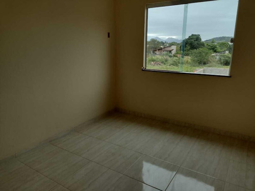 Imagem 11 de 14 de Casa 2 Dormitórios Para Venda Em Araruama, Três Vendas, 2 Dormitórios, 1 Banheiro, 2 Vagas - 237_2-500881