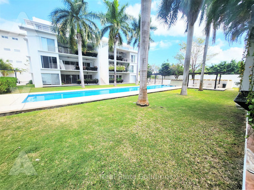 Departamento En Venta, Pb, 3 Recámaras, Amuebaldo, Garden, Av. Bonampak, Cancún