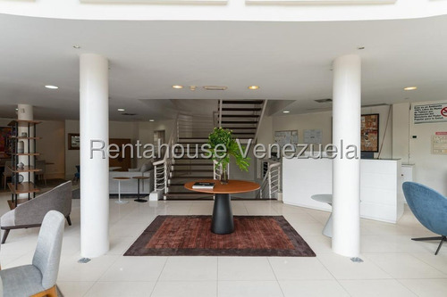 Se Vende Excelente Local Comercial En La Trinidad Mls 25-17796