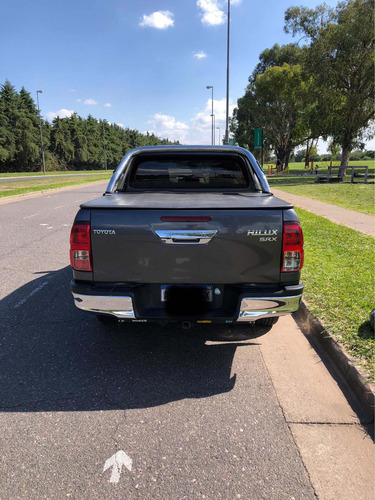 Imagen 2 de 5 de Toyota Hilux 2017 2.8 Cd Srx 177cv 4x4 At