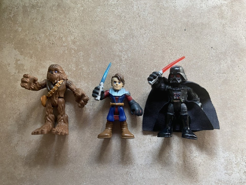 3 Mini Figuras De Star Wars 