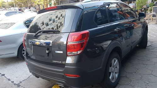 Chevrolet Captiva 2018 2.4 Lt Gris Suv 7 Asientos 1* Mano