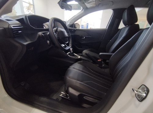 Peugeot 208 1.6l Feline Tiptronic