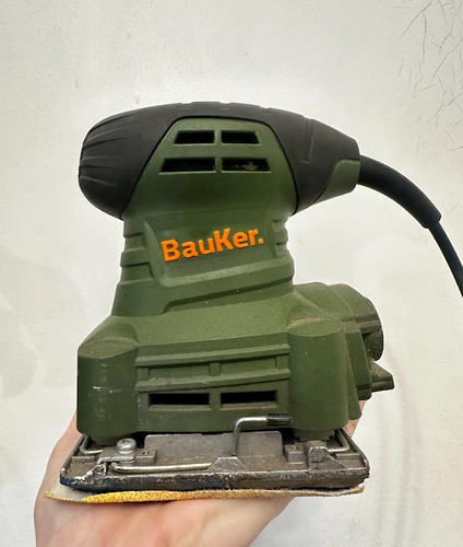 Lijadora Orbital Eléctrica 1/4 220w Bauker Usada En Palermo Verde Oscuro 50 (Usado)