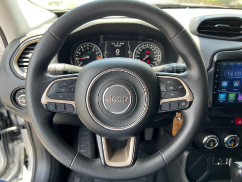 Imagem 13 de 18 de Jeep Renegade 1.8 Sport Flex Aut. 5p