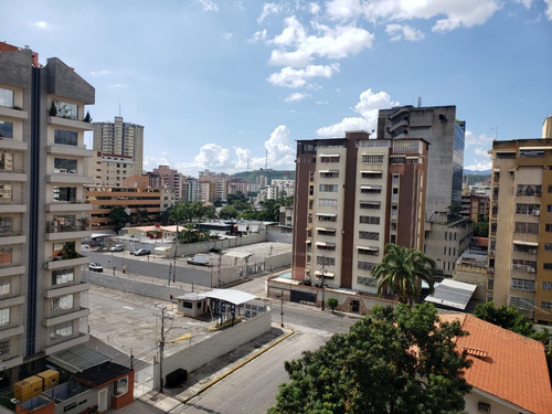 (ig) En Una De Las Mejores Zonas De Maracay, Vendo Funcional Apartamento ¡excelente Zona Para Vivir, Excelente Oportunidad!