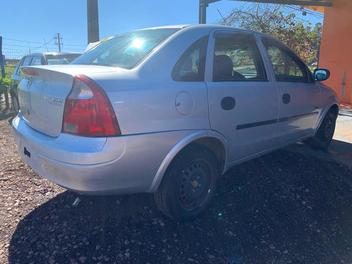 Imagem 4 de 8 de Sucata Para Venda De Peças Chevrolet Corsa 1.0 8v Flexpower