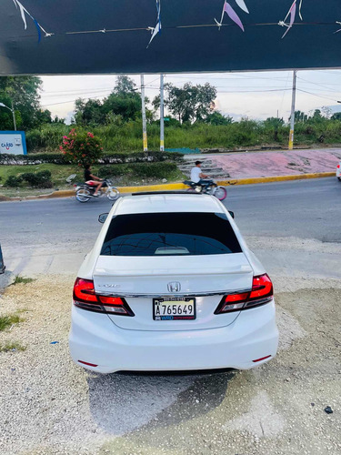 Imagen 8 de 15 de Honda Civic Ex
