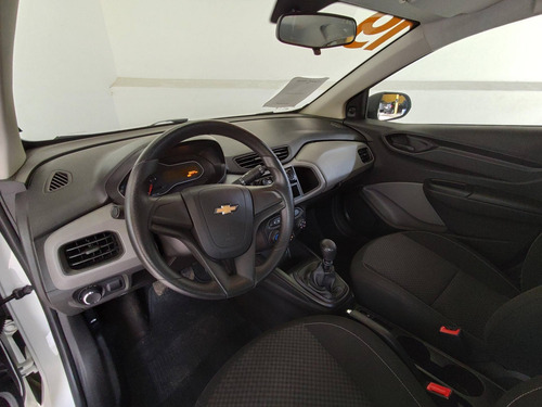 Imagem 5 de 5 de Chevrolet Onix 1.0 Mpfi Joy 8v Flex 4p Manual