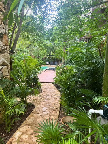 Departamento En Aldea Zama