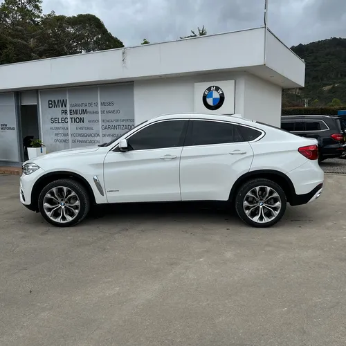 BMW X6 4.4 Xdrive50i
