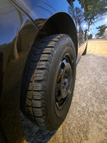 Volkswagen Fox 2011 1.0 Vht Trend Total Flex 3p