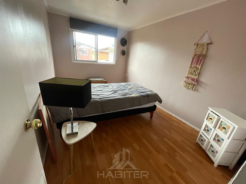 Casa En Venta De 4 Dorm. En Curicó