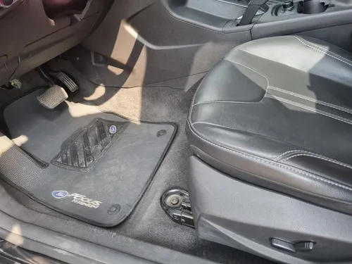 Ford Focus 2.0 Titanium
