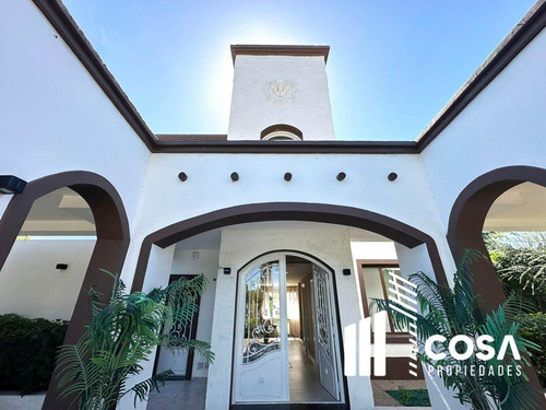 Venta De Casa 5 Dormitorios Cadaqués Funes Hills