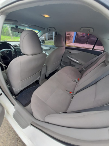 Toyota Corolla Xei 2012