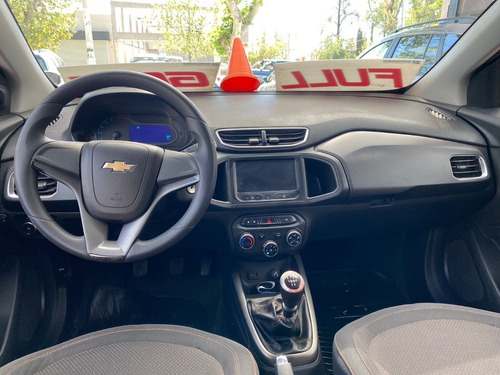 Imagen 8 de 8 de Chevrolet Onix 1.4 Ltz 2014