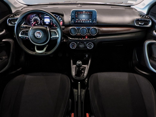 Fiat Cronos 1.8 16v Precision 2018