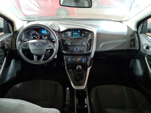 Imagen 3 de 8 de Ford Focus L/16 1.6 4p S