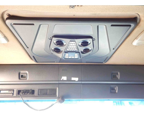 Imagem 10 de 14 de Scania G 420 6x2 2012