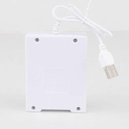 Imagen 3 de 4 de Cargador De Pilas Aaa Y Aaa Usb Para 4 Pilas