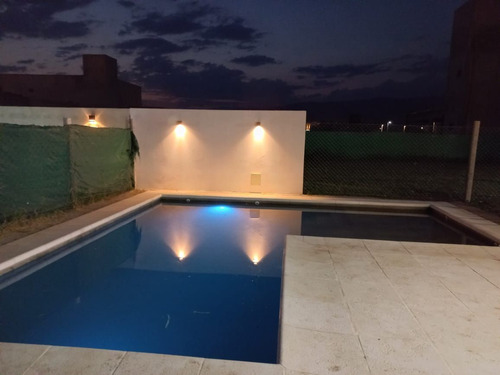 Casa En Venta En Las Quintas 2