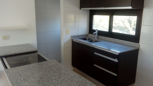 Imagen 4 de 15 de Departamento En Venta En Canning