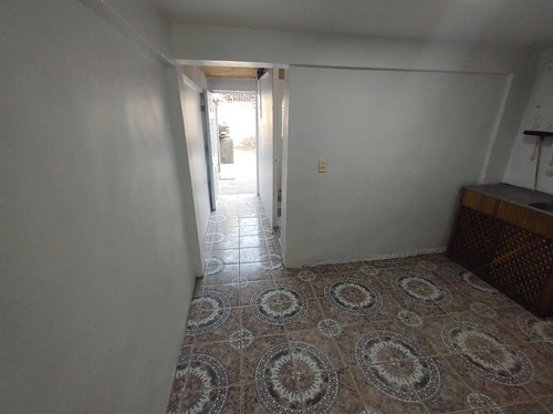 Casa En Excelente Estado / La Florida